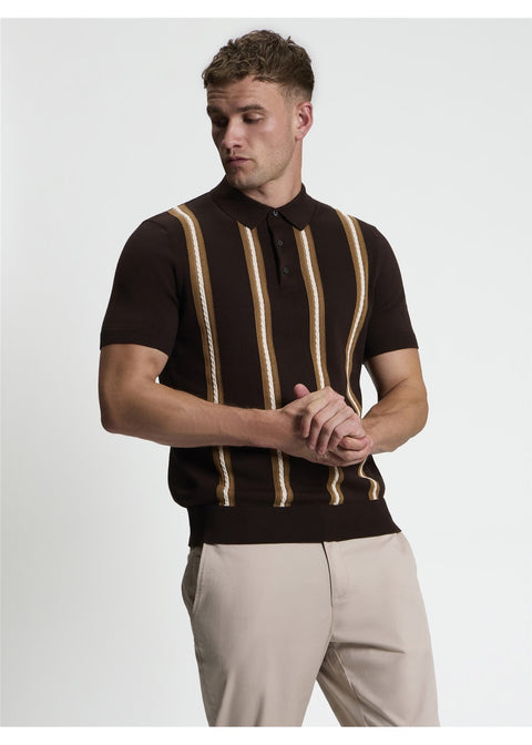 Ben Sherman Ivy Cable Gebreide Polo Donkerbruin – voorkant gedragen