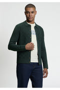 Ben Sherman Checkerboard Gebreid Overhemd Lotusgroen – voorkant gedragen
